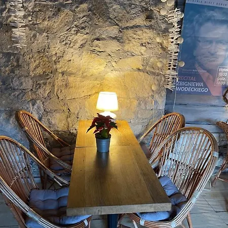 Stajnia Bialy Borek Guest house *