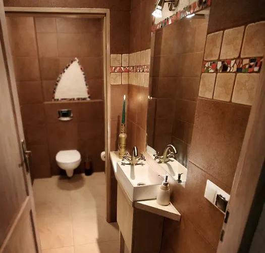 Stajnia Bialy Borek * Biskupice Kocurów